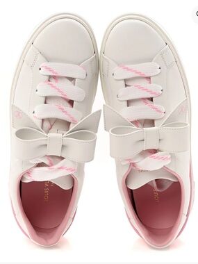Louis Vuitton Time Out Bow Sneakers